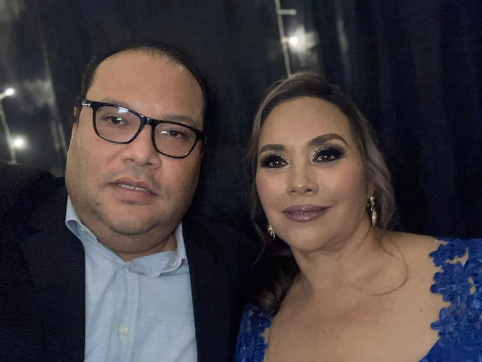Dres. Sandra y Ricardo.